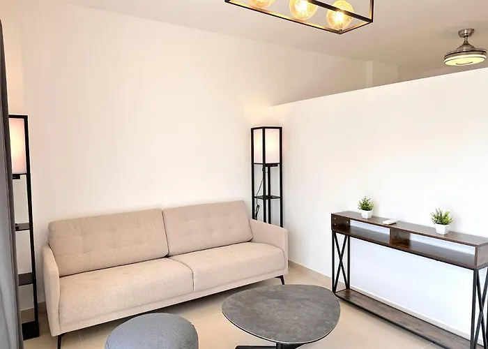 Carabeo 26 Boutique Casasol *